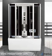 Lussuosa cabina doccia completa e vasca combinata con massaggio