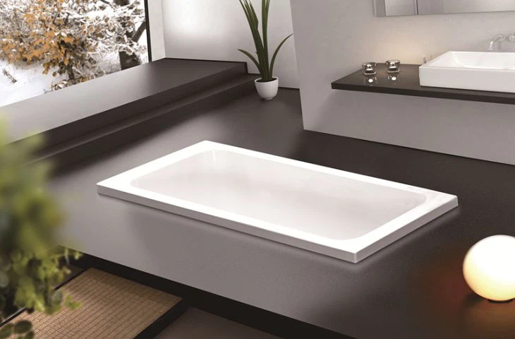 Vasca da bagno in acrilico